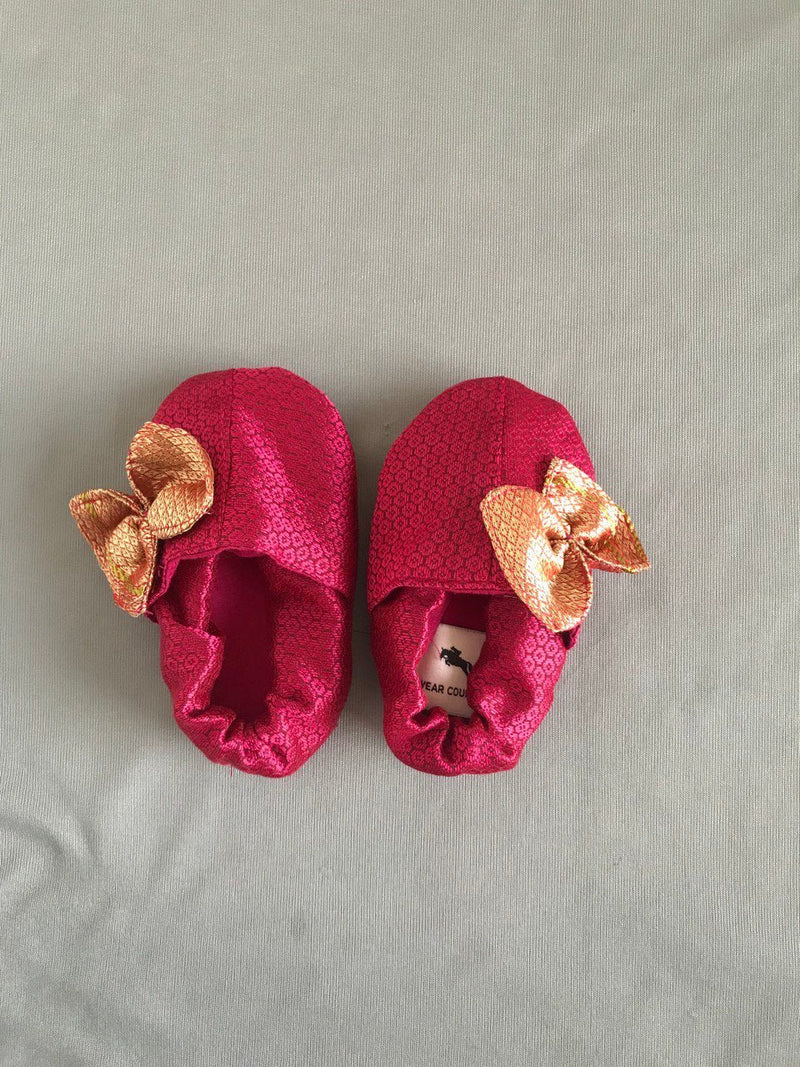 Baby Khunn Fabric Shoes with bow color pink - WEAR COURAGE