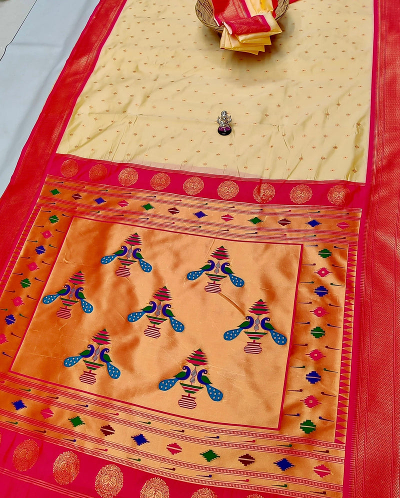 Premium traditional pallu paithani saree - color cream with pink border