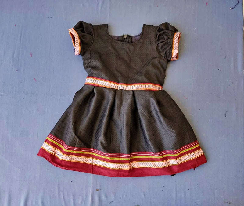 Girls black Khunn frock with balloon sleeves - WEAR COURAGE