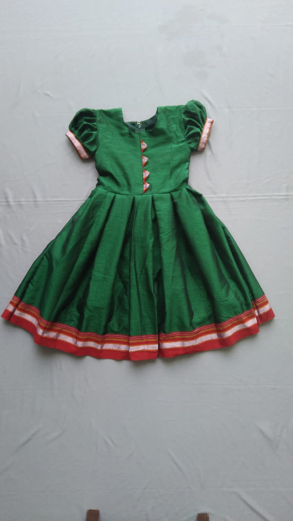 Girls green Khunn frock with balloon sleeves - WEAR COURAGE